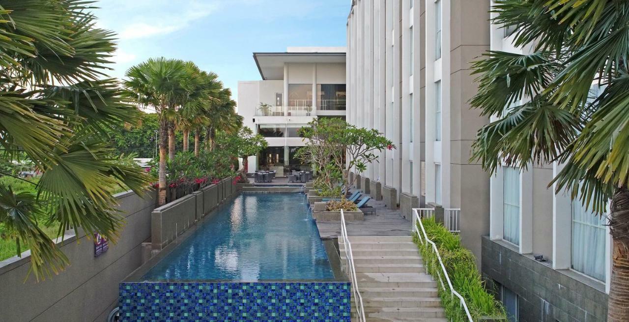 Premier Place Surabaya Airport Sidoarjo Exterior foto
